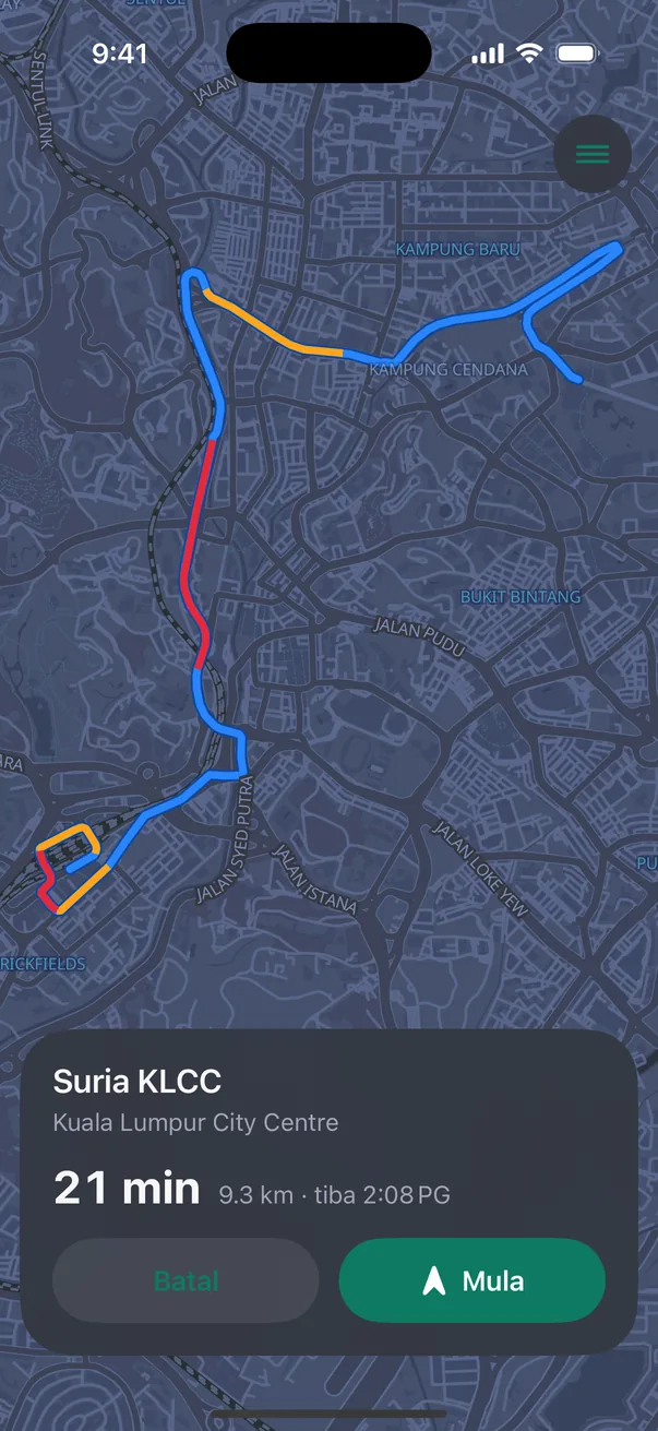 Laluan ke Suria KLCC dengan warna trafik merah, jingga dan biru